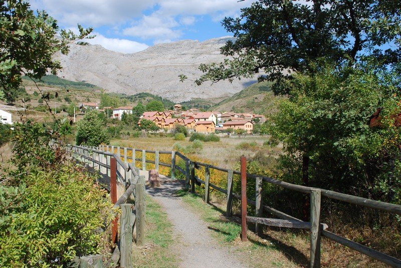 Paisaje de montaña en Villalfeide
