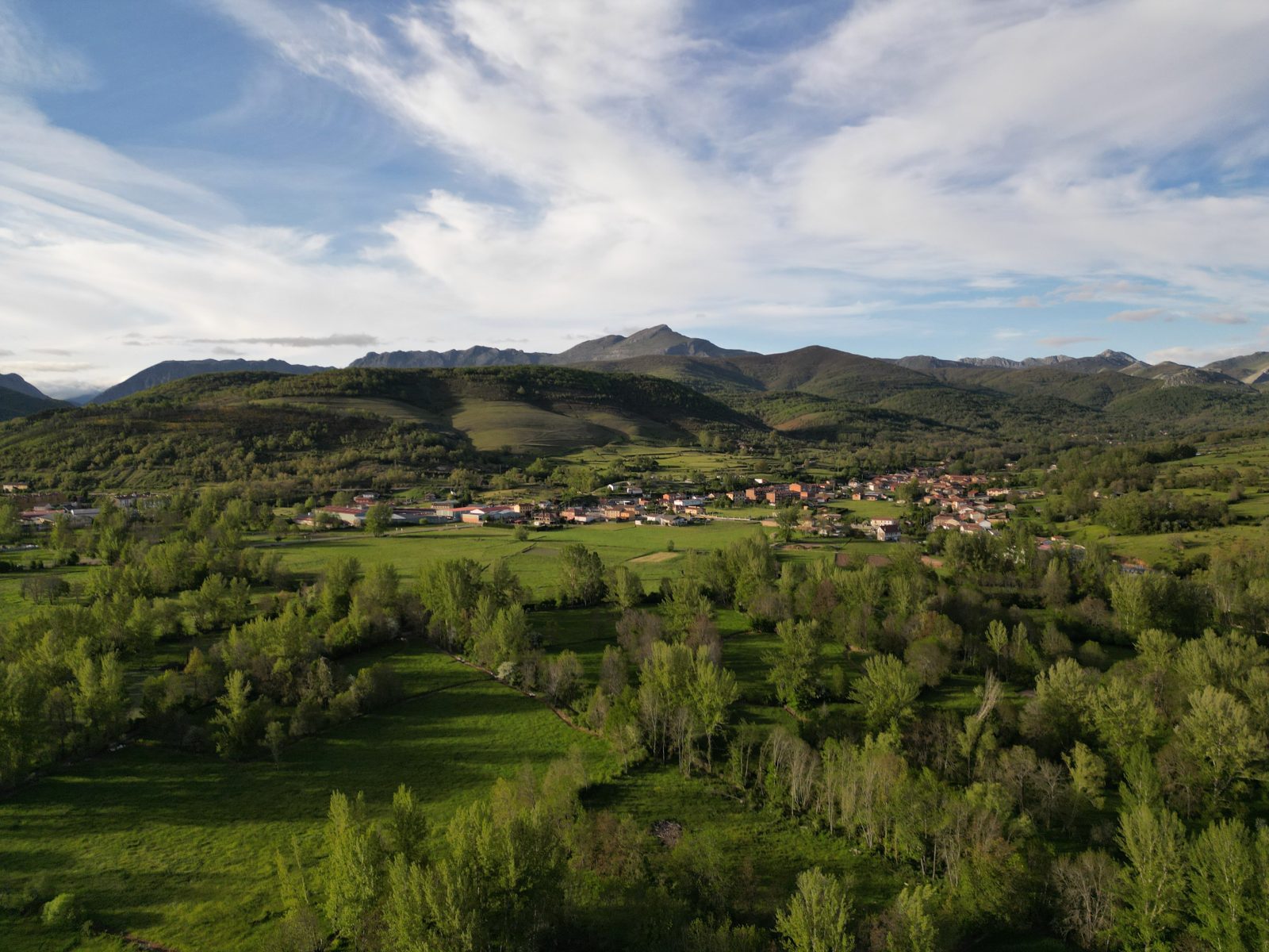 Vía verde y valle de Valdesalinas